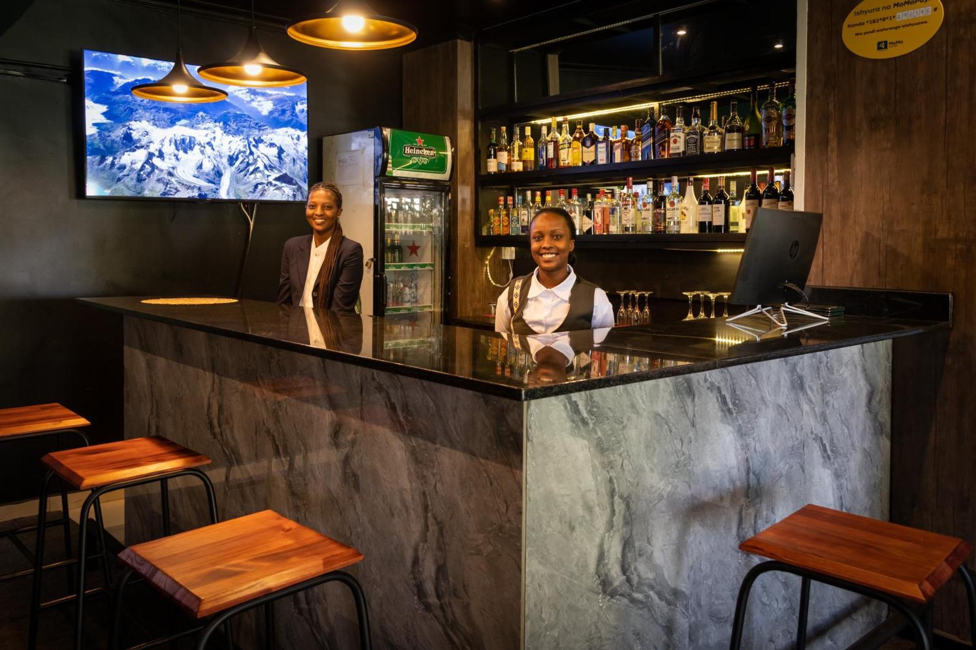 Highlands Suites Hotel And Apartments Kigali Zewnętrze zdjęcie